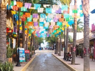things-to-do-in-sayulita-slap-street